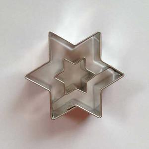 Linzer kiszúró csillag csillag középpel 4,5 cm - linzer felső