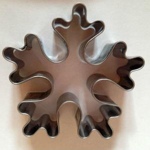Óriás hópehely kiszúró forma 7,5 cm
