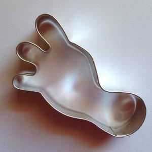 Talp sütemény kiszúró forma fém 4,4 x 8,2 cm