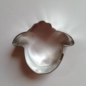 Állatcsalád alkotórésze: 1 db bárányfej kiszúró 4,1 x 4,6 cm 